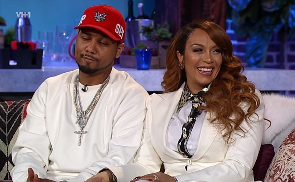 Kimbella Shows off Baby Bump Following Pregnancy Announcement with Juelz Santana