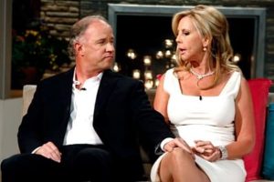 RHOC's Vicki Gunvalson SUING Brooks Ayers for FAKING Cancer